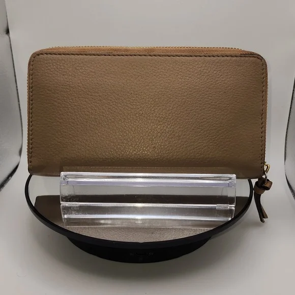 Tory Burch Harper Continental Zip Wallet - Picture 11 of 11